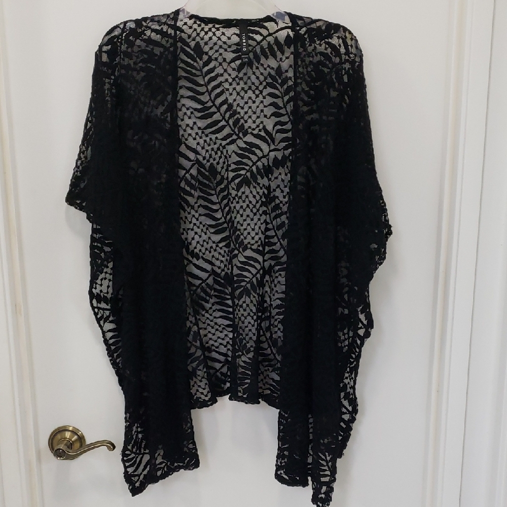 〰️Torrid〰️ 🌿 Lace Ruana